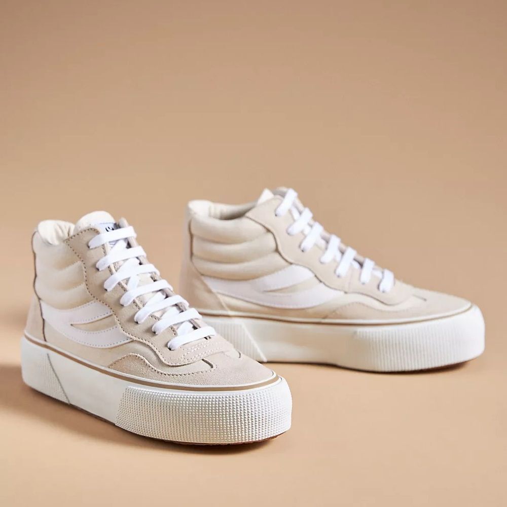 Superga 3141 Revolley Mid Platform
Hightop Trainer Sneaker Unisex 7.5M 9.5W NEW